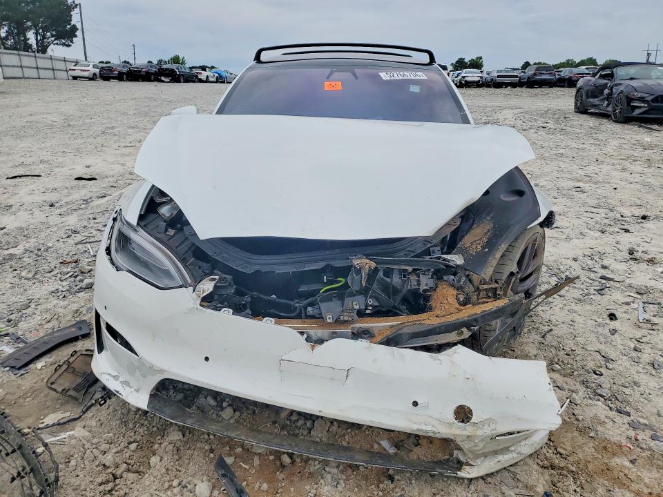 52766706 :رقم المزاد ، 5YJSA1E55MF456146 vin ، 2021 Tesla Model S مزاد بيع