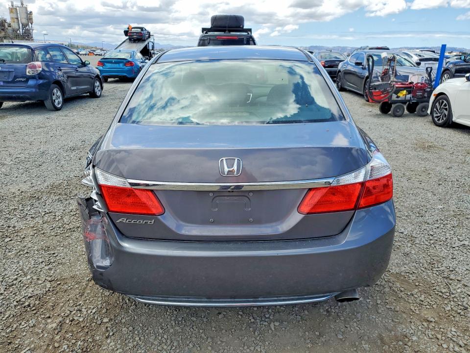 55456586 :رقم المزاد ، 1HGCR2F33FA084786 vin ، 2015 Honda Accord مزاد بيع