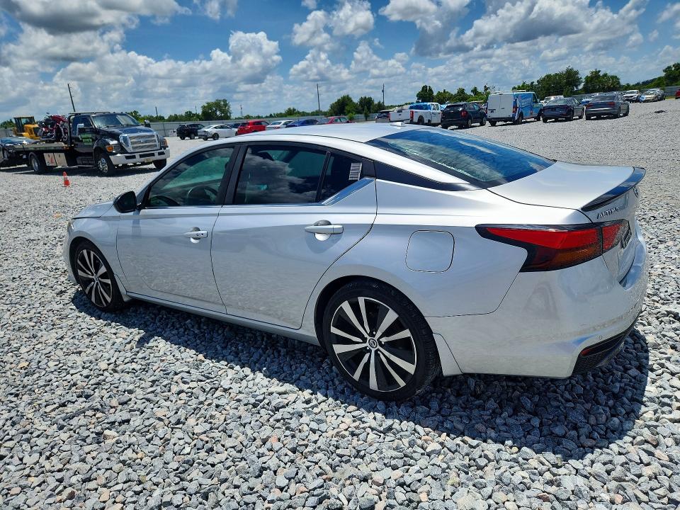54685656 :رقم المزاد ، 1N4BL4CV0LN300892 vin ، 2020 Nissan Altima مزاد بيع