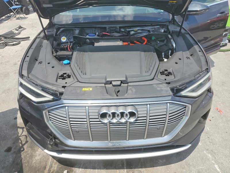 Aukcja sprzedaży 2019 Audi E-tron, vin: WA1VAAGE8KB025000, numer aukcji: 52888896