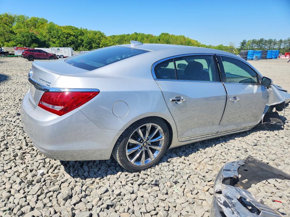 2016 Buick Lacrosse მანქანა იყიდება აუქციონზე, vin: 1G4GC5G32GF123305, აუქციონის ნომერი: 52150686