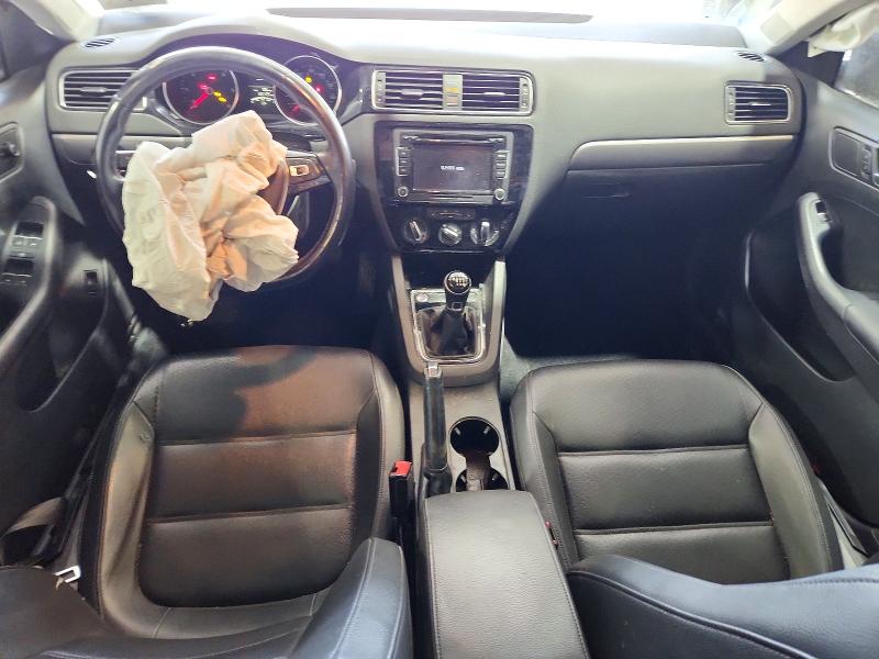 52190646 :رقم المزاد ، 3VW3A7AJ8FM320602 vin ، 2015 Volkswagen Jetta مزاد بيع