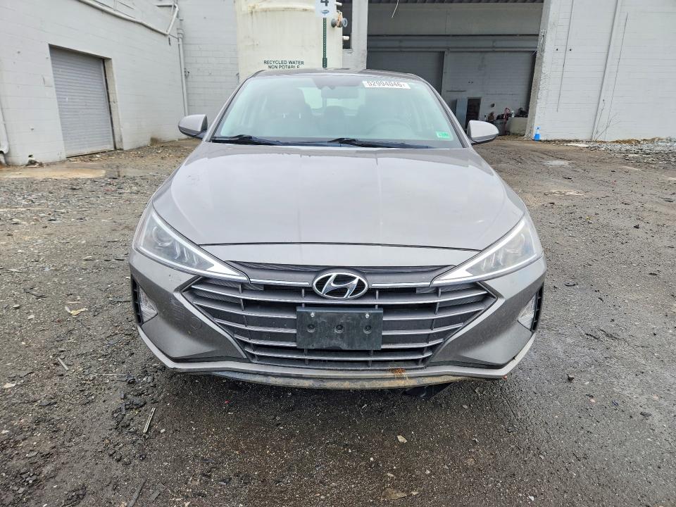 2020 Hyundai Elantra მანქანა იყიდება აუქციონზე, vin: KMHD74LFXLU897793, აუქციონის ნომერი: 52994046