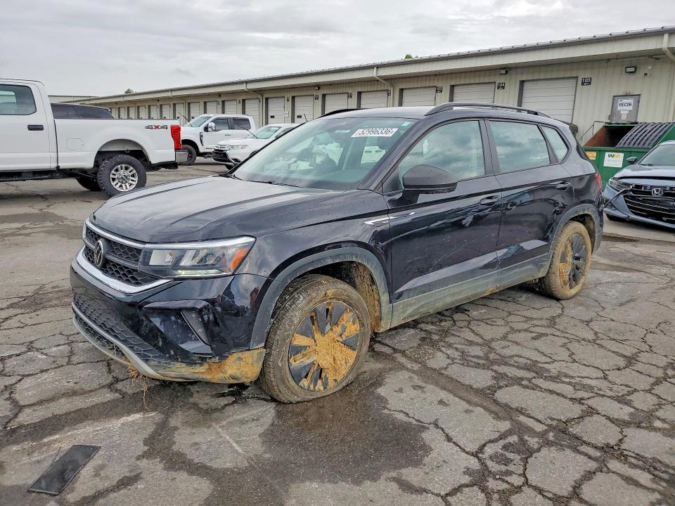 Продаж на аукціоні авто 2022 Volkswagen Taos, vin: 3VVMX7B27NM021566, номер лоту: 52996336
