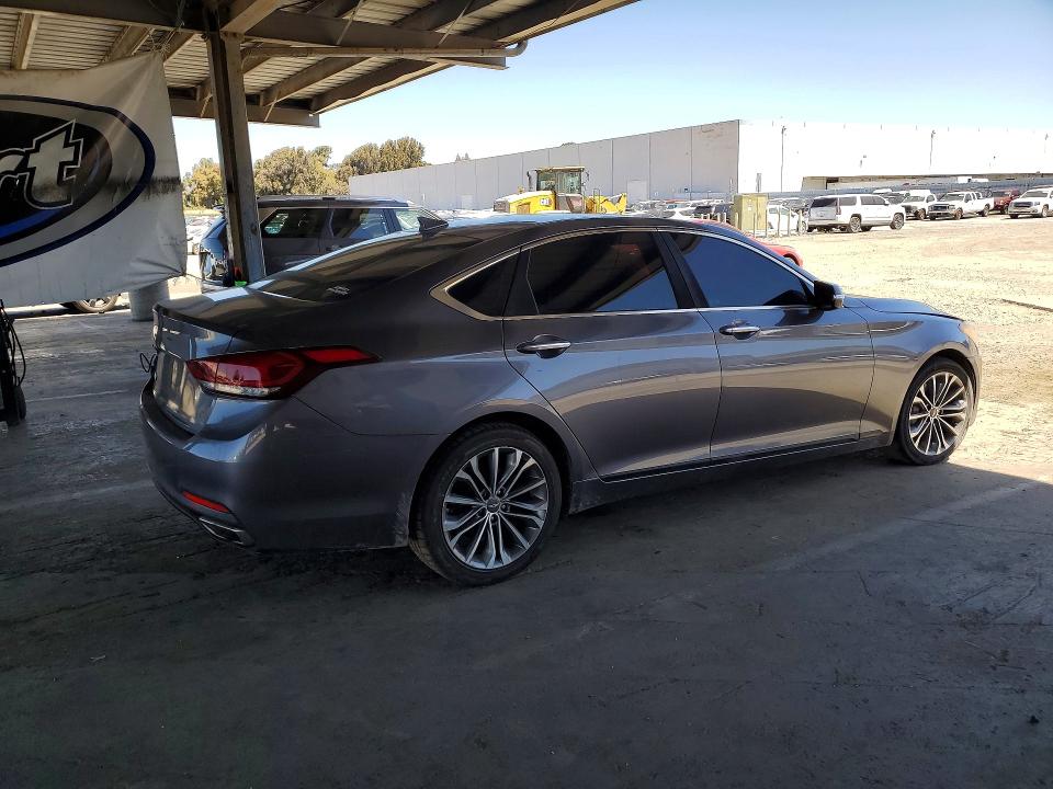 53995546 :رقم المزاد ، KMHGN4JE4FU013803 vin ، 2015 Hyundai Genesis مزاد بيع