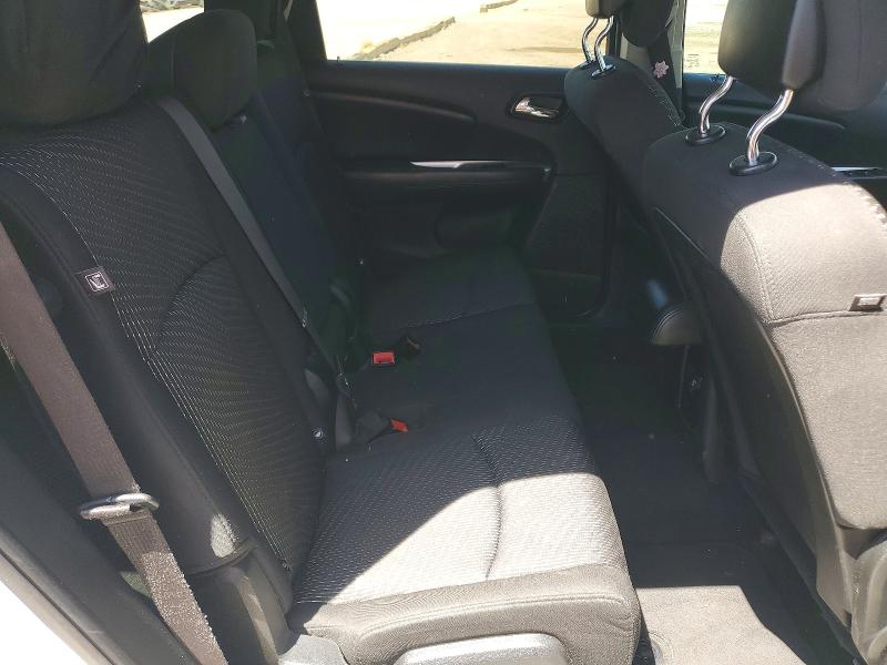 51798676 :رقم المزاد ، 3C4PDCBG9FT578558 vin ، 2015 Dodge Journey مزاد بيع
