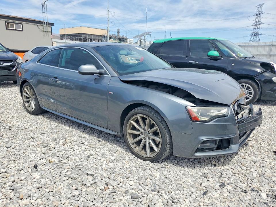 2015 Audi A5 მანქანა იყიდება აუქციონზე, vin: WAUMFAFR9FA036300, აუქციონის ნომერი: 52290796
