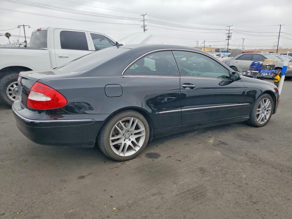 52209336 :رقم المزاد ، WDBTJ56H59F268085 vin ، 2009 Mercedes-benz Clk مزاد بيع