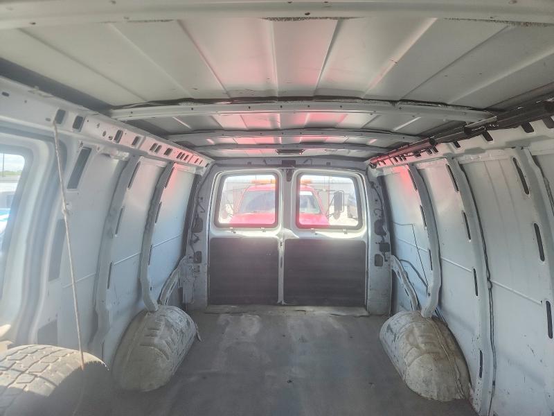 52731846 :رقم المزاد ، 1GCGG29C881223055 vin ، 2008 Chevrolet Express G2500 مزاد بيع