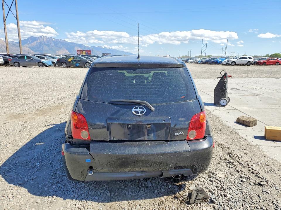 2004 Scion Xa მანქანა იყიდება აუქციონზე, vin: JTKKT624840051683, აუქციონის ნომერი: 54626916