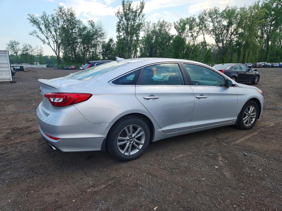 53815536 :رقم المزاد ، 5NPE24AF7FH149060 vin ، 2015 Hyundai Sonata مزاد بيع