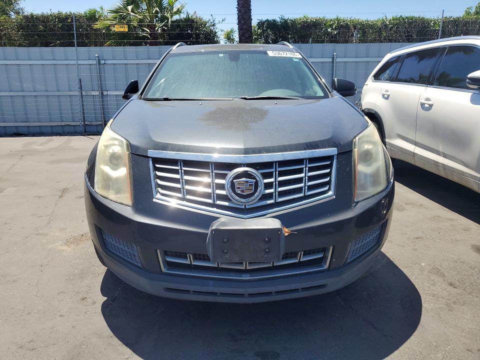 53672186 :رقم المزاد ، 3GYFNBE34FS524337 vin ، 2015 Cadillac Srx مزاد بيع