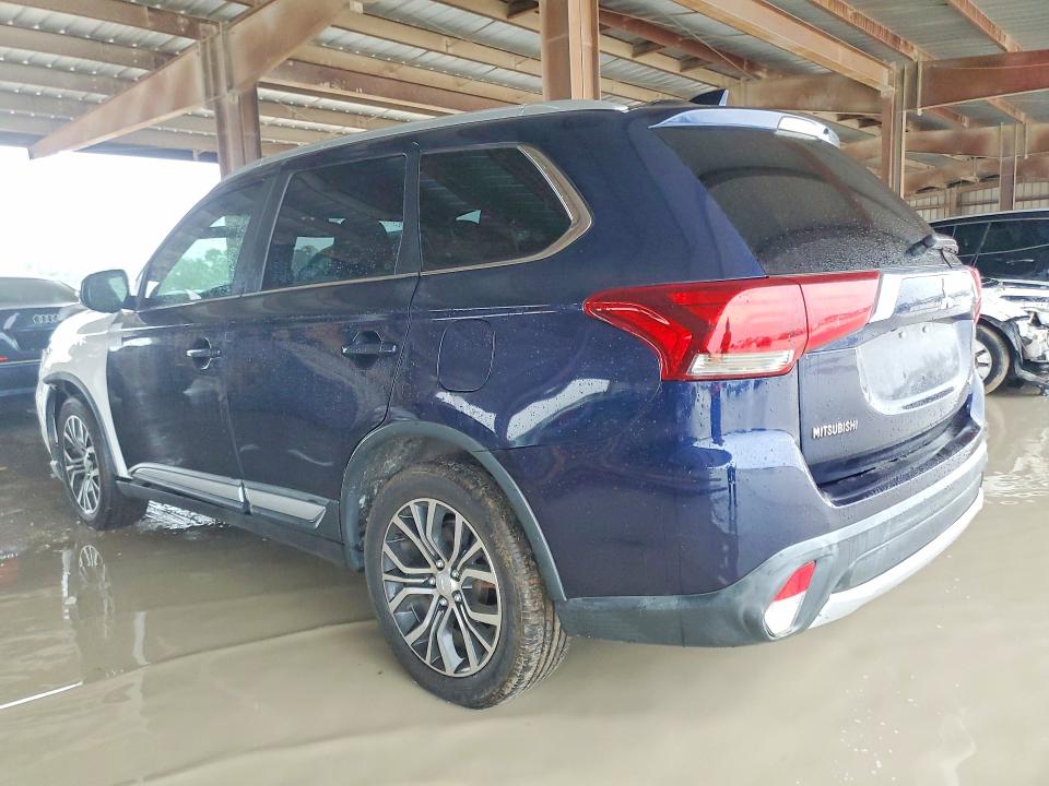 52122496 :رقم المزاد ، JA4AD3A35JZ001297 vin ، 2018 Mitsubishi Outlander مزاد بيع
