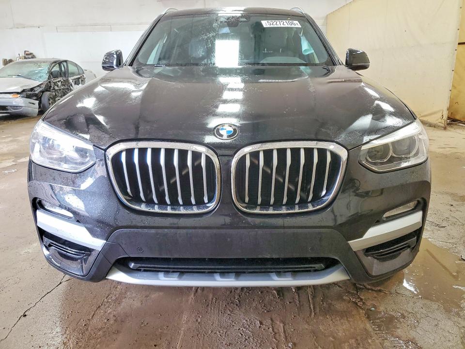 52272106 :رقم المزاد ، 5UXTR9C50KLR08639 vin ، 2019 Bmw X3 مزاد بيع