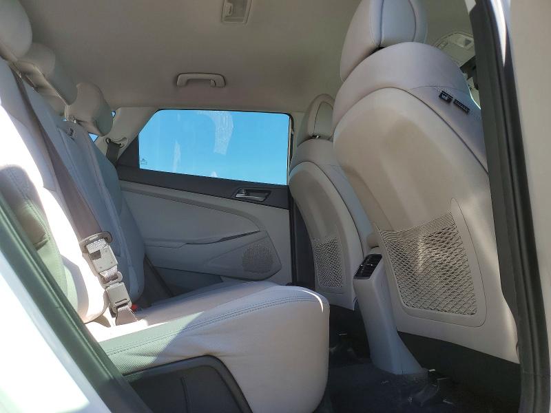 Продажа на аукционе авто 2017 Hyundai Tucson, vin: KM8J2CA46HU502657, номер лота: 54649526