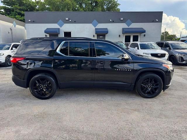2021 Chevrolet Traverse მანქანა იყიდება აუქციონზე, vin: 1GNERGKW7MJ168621, აუქციონის ნომერი: 55028356
