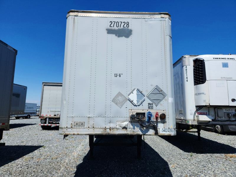 54024286 :رقم المزاد ، 1DW1A2818DS372779 vin ، 2013 Stou Trailer مزاد بيع