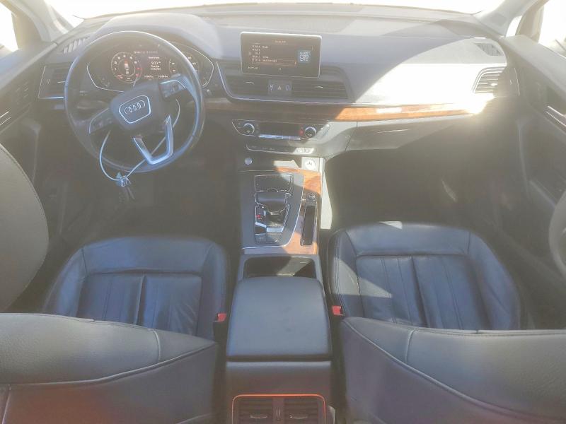 53451056 :رقم المزاد ، WA1BNAFY8J2038086 vin ، 2018 Audi Q5 مزاد بيع