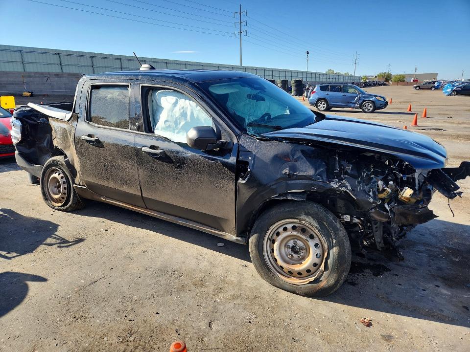 52183306 :رقم المزاد ، 3FTTW8A30SRB35324 vin ، 2025 Ford Maverick مزاد بيع