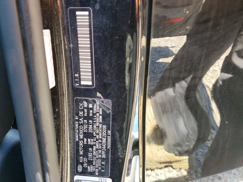 54987736 :رقم المزاد ، 3KPF24AD8ME285038 vin ، 2021 Kia Forte مزاد بيع