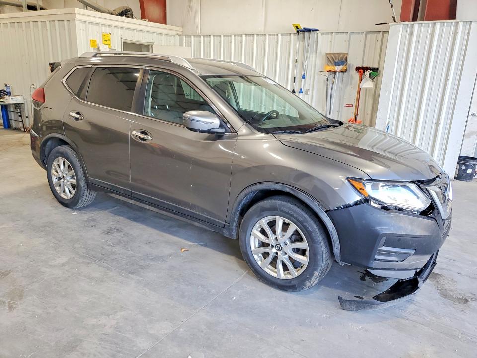 Продаж на аукціоні авто 2018 Nissan Rogue, vin: KNMAT2MT1JP504917, номер лоту: 52763916