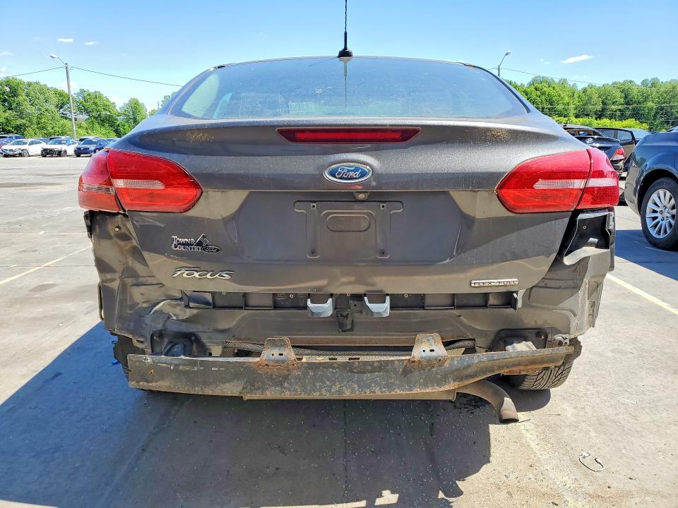 Aukcja sprzedaży 2015 Ford Focus, vin: 1FADP3E28FL383613, numer aukcji: 53653346