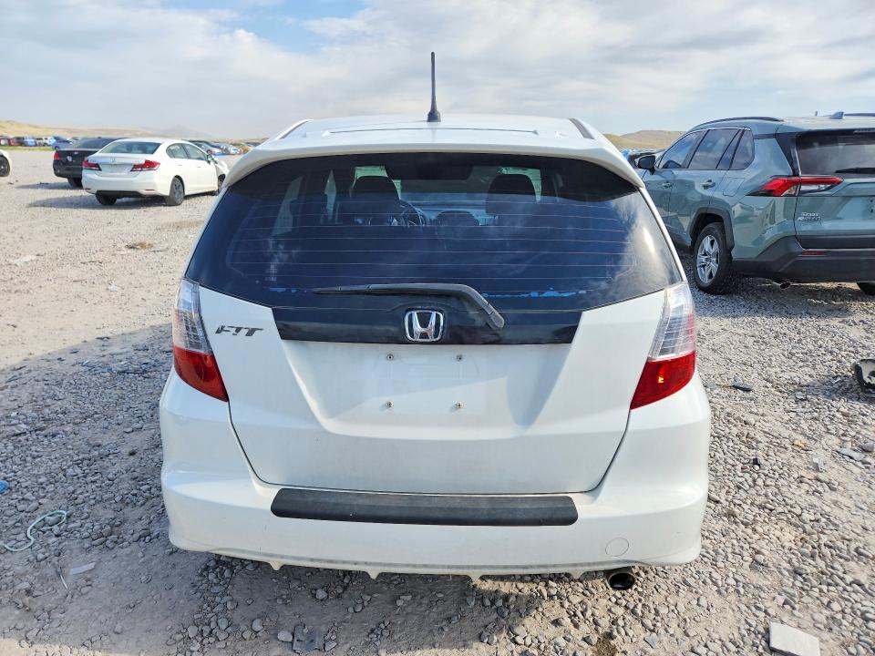 53450086 :رقم المزاد ، JHMGE8H51DC037575 vin ، 2013 Honda Fit مزاد بيع