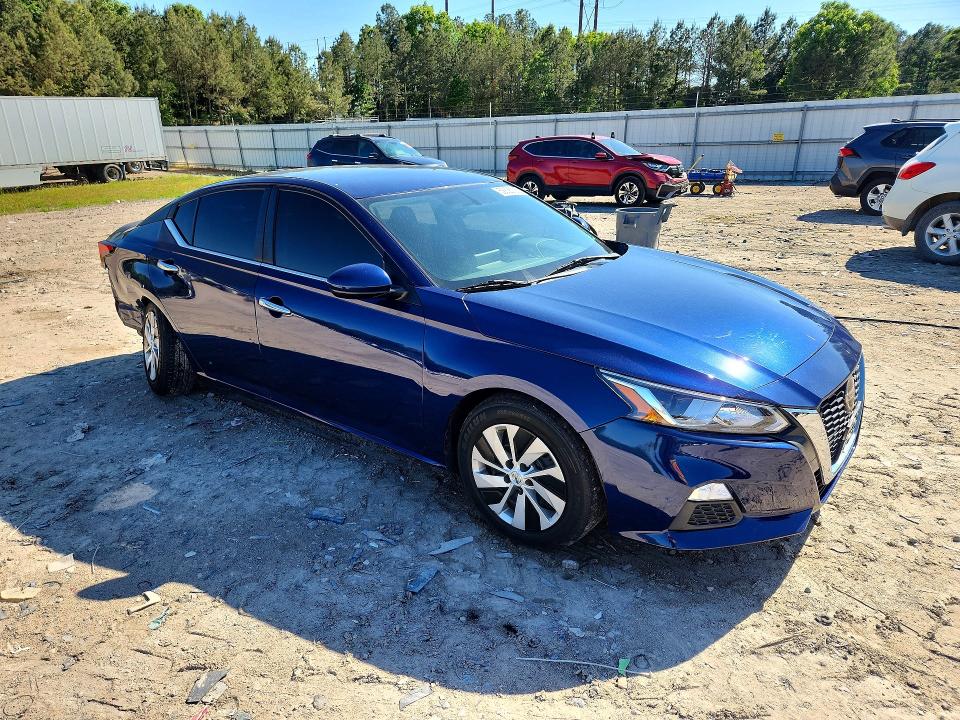 52836736 :رقم المزاد ، 1N4BL4BV3KC241011 vin ، 2019 Nissan Altima مزاد بيع
