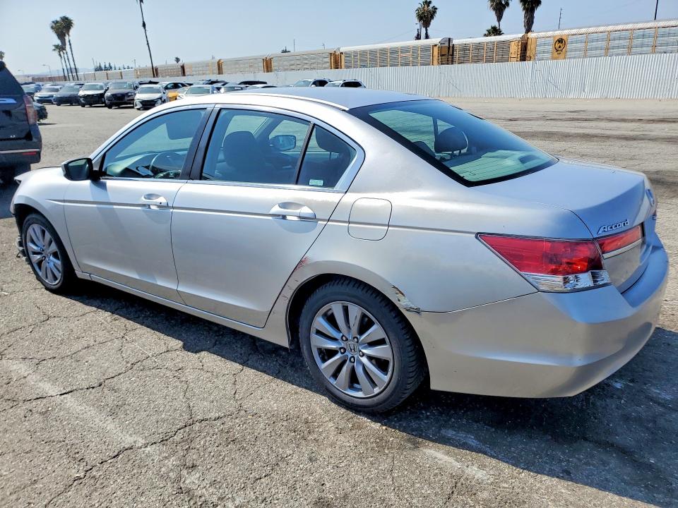 2011 Honda Accord მანქანა იყიდება აუქციონზე, vin: 1HGCP2F71BA072641, აუქციონის ნომერი: 53783306
