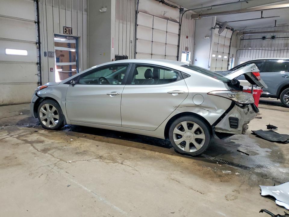 52882316 :رقم المزاد ، KMHDH4AE4DU846461 vin ، 2013 Hyundai Elantra مزاد بيع