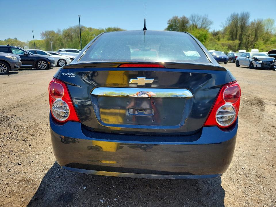 2014 Chevrolet Sonic მანქანა იყიდება აუქციონზე, vin: 1G1JE5SB2E4202946, აუქციონის ნომერი: 52014446