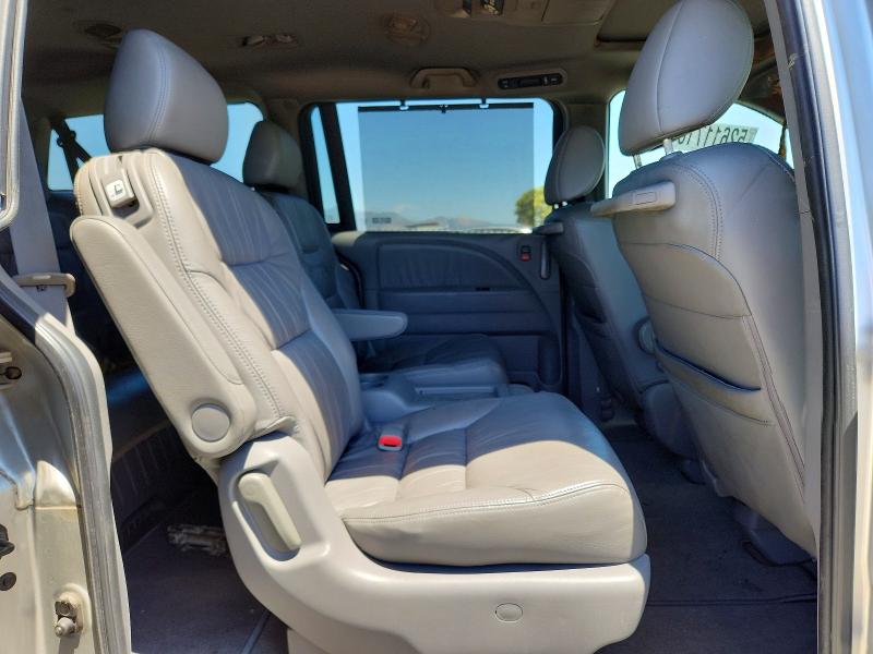 52611716 :رقم المزاد ، 5FNRL38938B052593 vin ، 2008 Honda Odyssey مزاد بيع