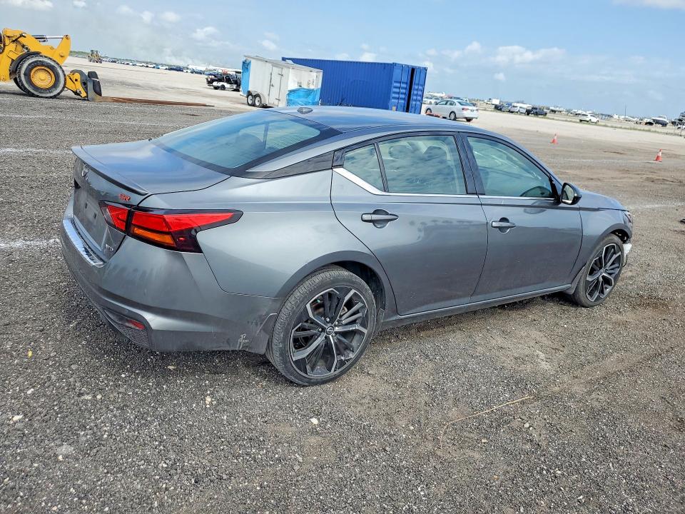 52156506 :رقم المزاد ، 1N4BL4CW0PN360959 vin ، 2023 Nissan Altima مزاد بيع