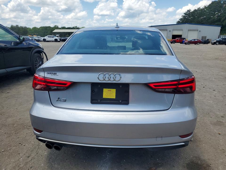 2018 Audi A3 მანქანა იყიდება აუქციონზე, vin: WAUAUGFF6J1094083, აუქციონის ნომერი: 53595976