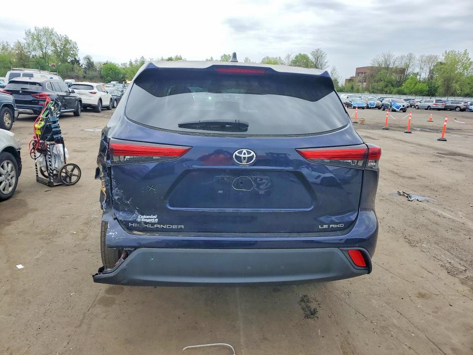 Aukcja sprzedaży 2022 Toyota Highlander, vin: 5TDBZRBH2NS206401, numer aukcji: 52374066