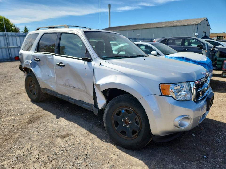 55248646 :رقم المزاد ، 1FMCU0DG1AKA05962 vin ، 2010 Ford Escape مزاد بيع