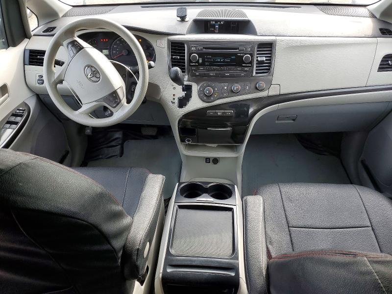 Продажа на аукционе авто 2011 Toyota Sienna, vin: 5TDKK3DC2BS030528, номер лота: 51824956