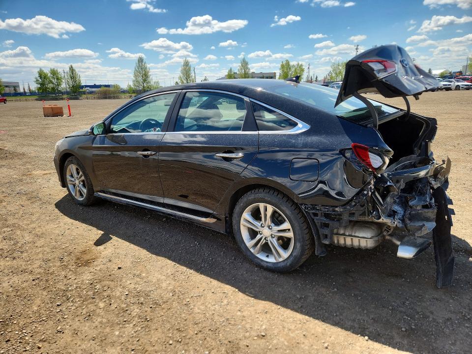 2018 Hyundai Sonata Limited 4dr მანქანა იყიდება აუქციონზე, vin: 5NPE34AF8JH698126, აუქციონის ნომერი: 53905356