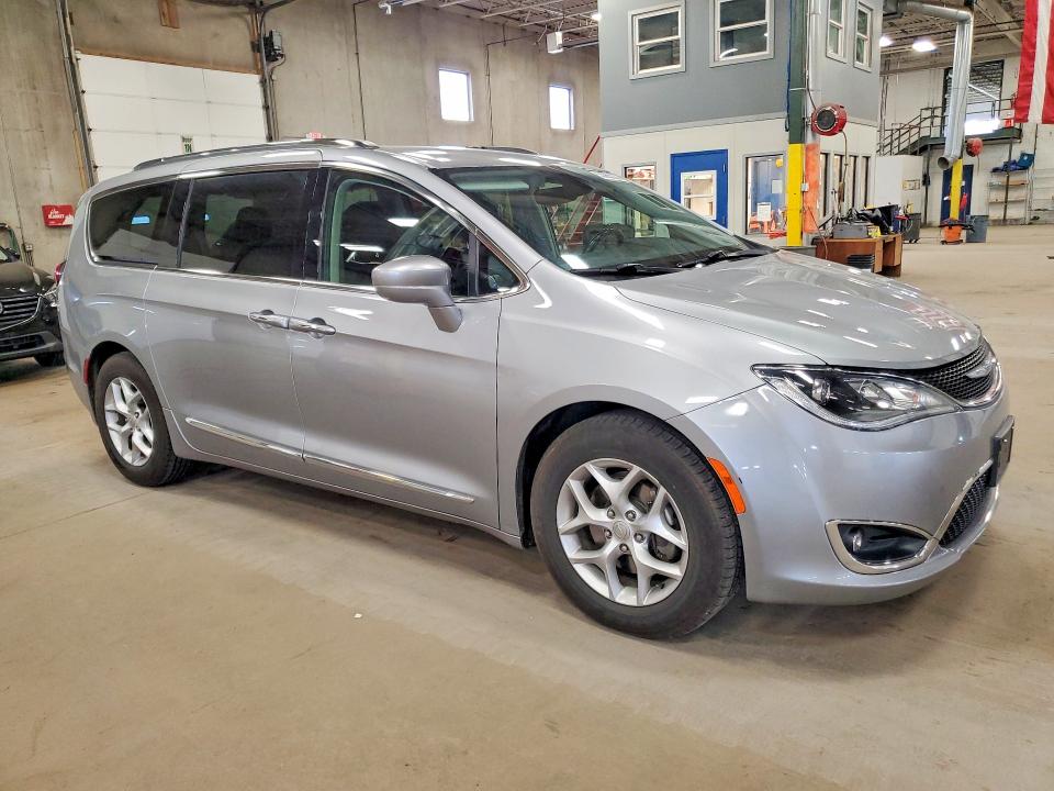 Продажа на аукционе авто 2018 Chrysler Pacifica, vin: 2C4RC1BG1JR312110, номер лота: 53065336