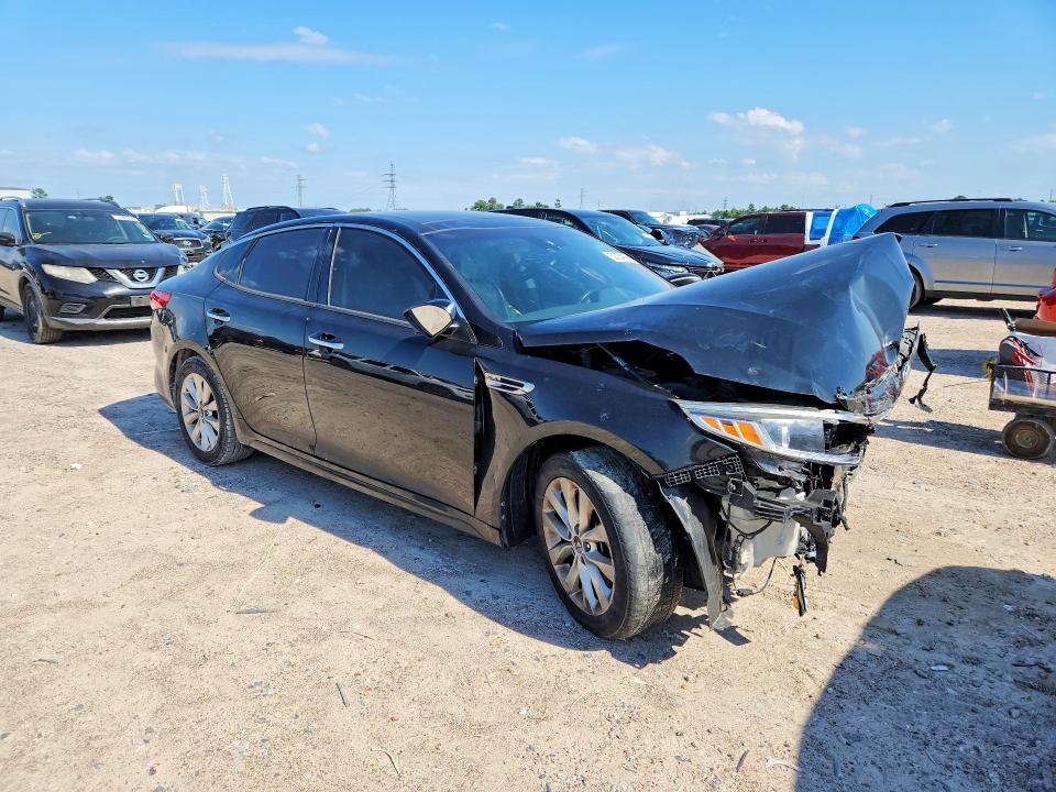 Продажа на аукционе авто 2017 Kia Optima, vin: 5XXGU4L37HG172214, номер лота: 52734996