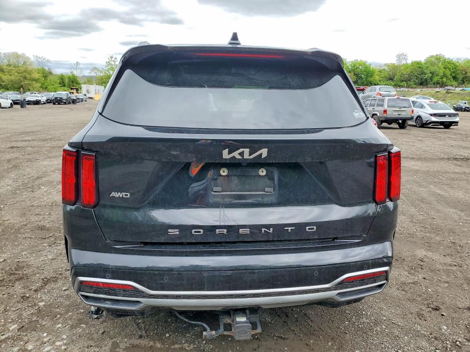 53972326 :رقم المزاد ، 5XYRKDLF1NG115846 vin ، 2022 Kia Sorento مزاد بيع