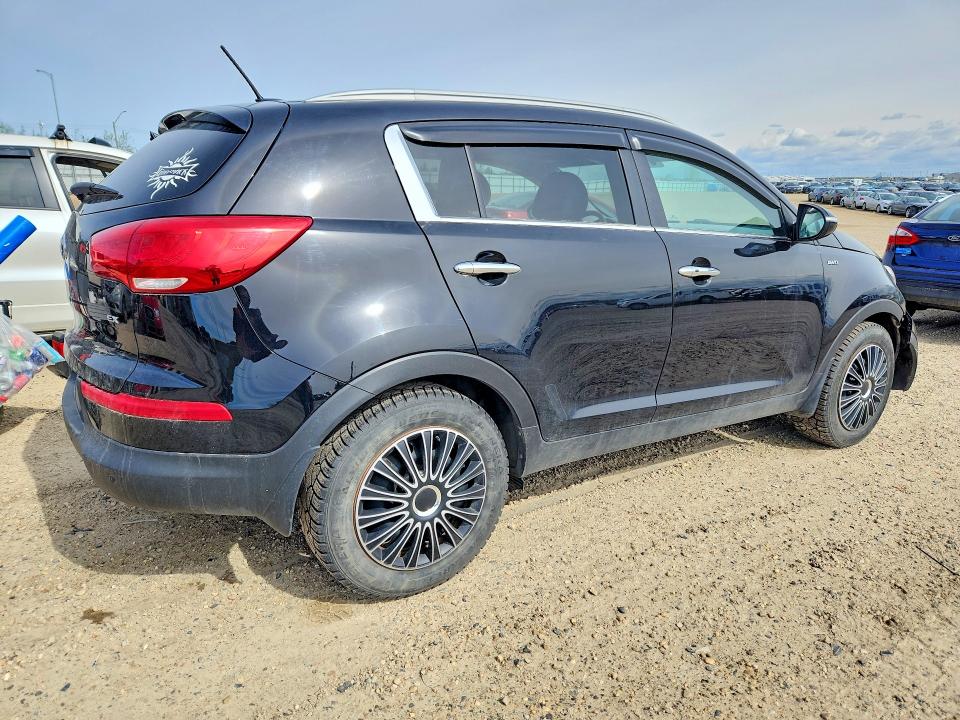53823986 :رقم المزاد ، KNDPCCAC6F7792896 vin ، 2015 Kia Sportage مزاد بيع