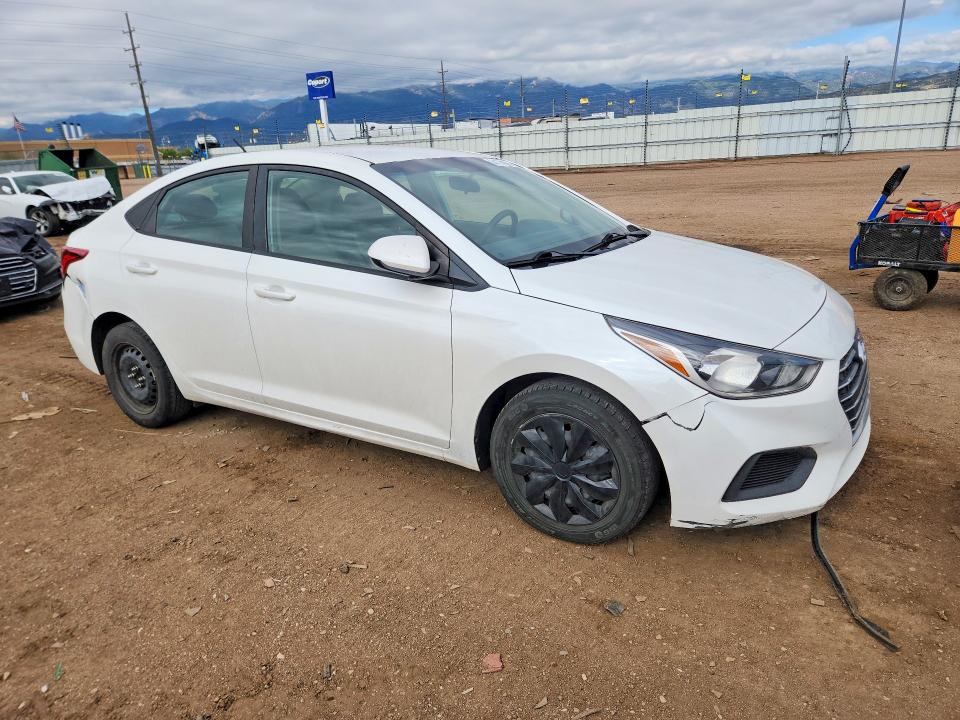 2021 Hyundai Accent მანქანა იყიდება აუქციონზე, vin: 3KPC24A61ME137768, აუქციონის ნომერი: 54174086