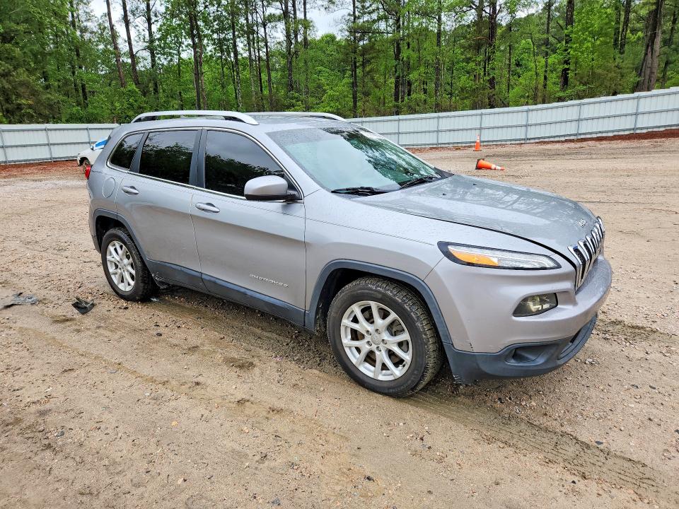Продаж на аукціоні авто 2017 Jeep Cherokee, vin: 1C4PJLCB2HW585604, номер лоту: 52387996
