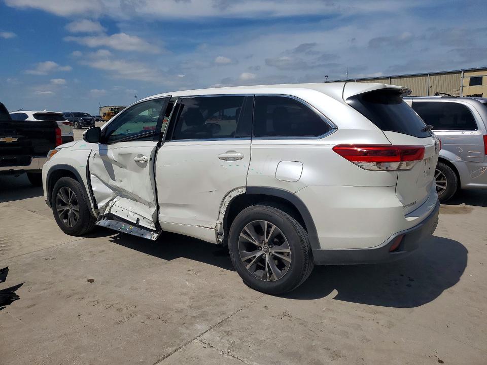 2018 Toyota Highlander მანქანა იყიდება აუქციონზე, vin: 5TDZARFH2JS033604, აუქციონის ნომერი: 53843246