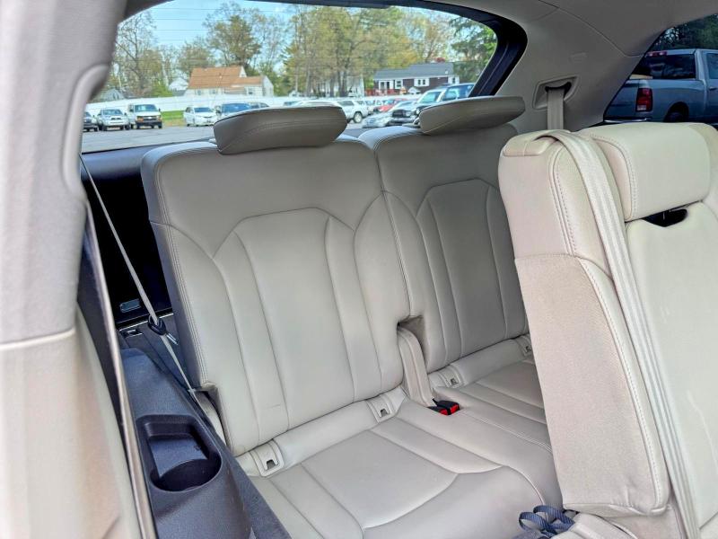 Продажа на аукционе авто 2018 Audi Q7, vin: WA1LAAF70JD001772, номер лота: 52876176
