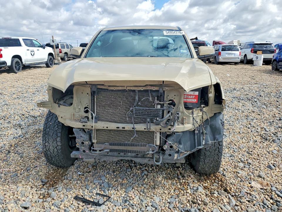 54954316 :رقم المزاد ، 5TFDZ5BN1HX020290 vin ، 2017 Toyota Tacoma مزاد بيع