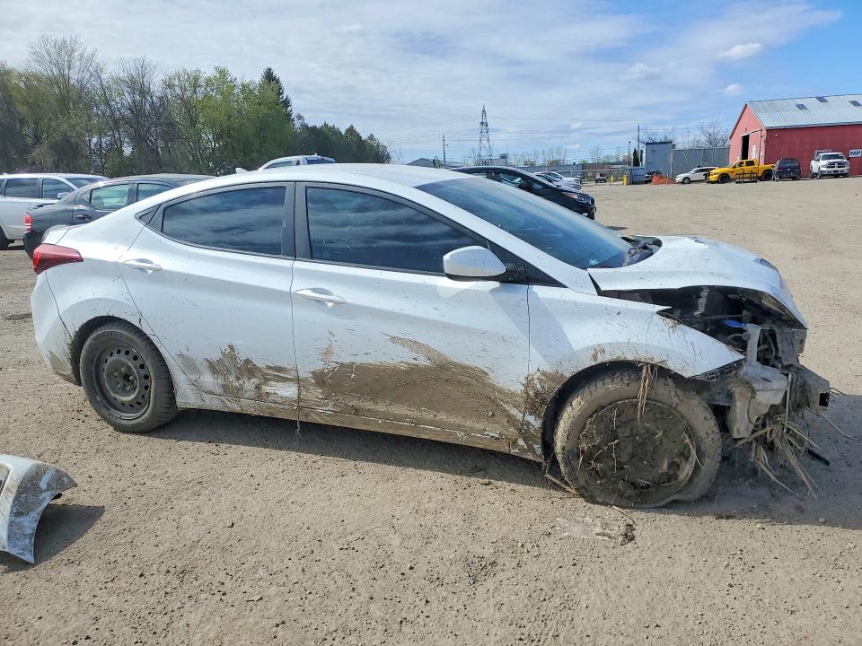 Продажа на аукционе авто 2015 Hyundai Elantra, vin: 5NPDH4AE6FH562637, номер лота: 52330146