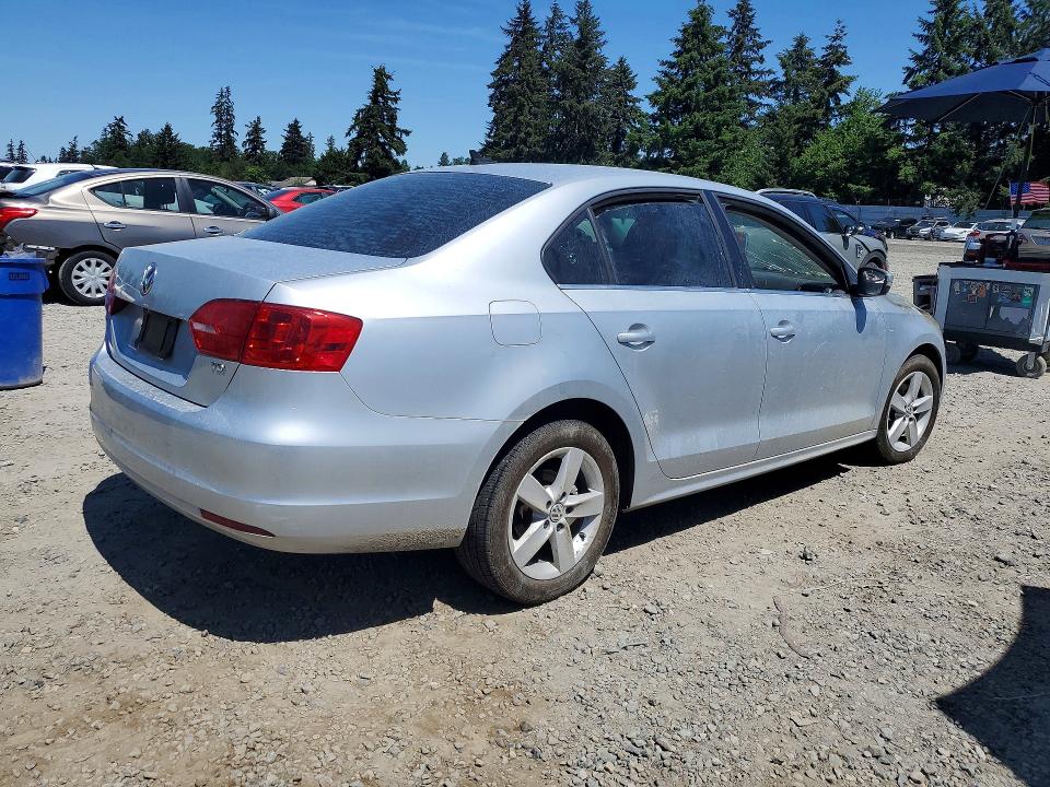 2013 Volkswagen Jetta მანქანა იყიდება აუქციონზე, vin: 3VWLL7AJ8DM376692, აუქციონის ნომერი: 54699496