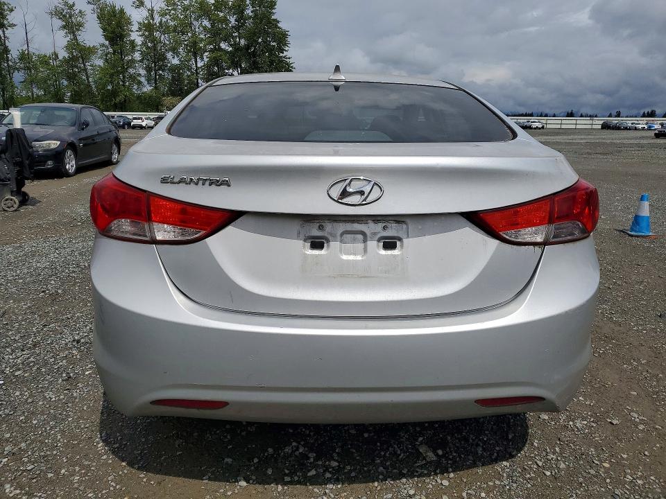 Продажа на аукционе авто 2013 Hyundai Elantra, vin: KMHDH4AE1DU969697, номер лота: 52960106